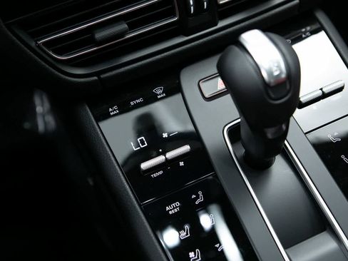 New 2026 Porsche Macan GTS image 22