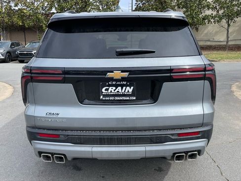 New 2026 Chevrolet Traverse LT FWD image 6