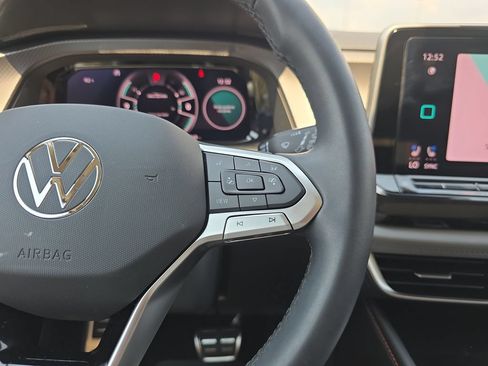 Used 2026 Volkswagen Atlas Peak Edition AWD/4WD image 21
