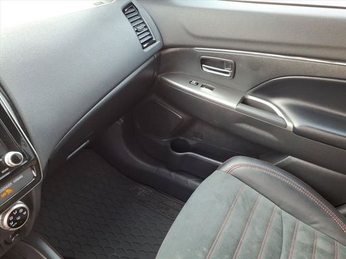 Used 2021 Mitsubishi Outlander Sport GT AWD/4WD image 35