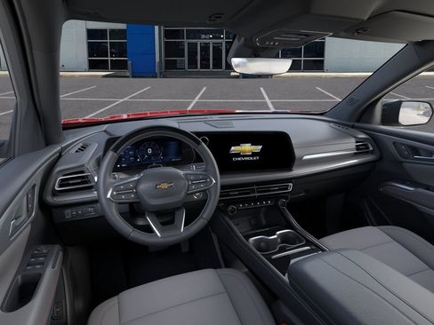 New 2026 Chevrolet Traverse LT w/ Enhanced Driving Package FWD image 15