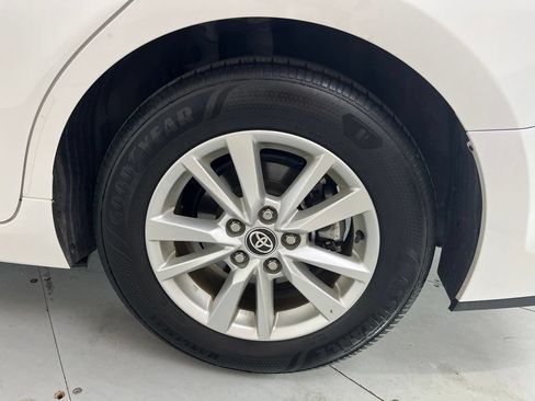 Used 2025 Toyota Camry LE FWD image 15
