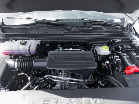 Used 2025 RAM 1500 Tradesman w/ Night Edition AWD/4WD image 11