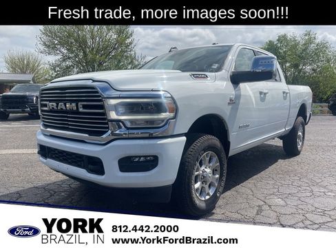 Used 2024 RAM 2500 Laramie w/ Safety Group AWD/4WD image 1