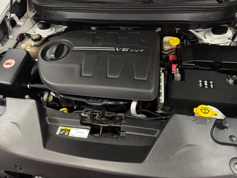 Used 2016 Jeep Cherokee Trailhawk w/ Leather Interior Group image 36