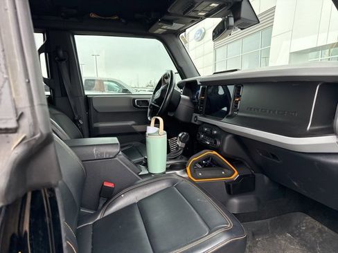 Used 2021 Ford Bronco Badlands image 12