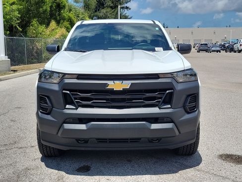 Used 2026 Chevrolet Colorado W/T w/ Advanced Trailering Package AWD/4WD image 3