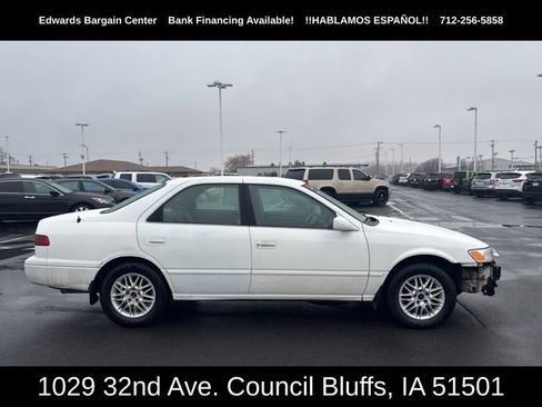 Used 1998 Toyota Camry CE image 1