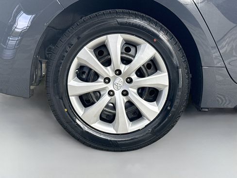 Used 2024 Toyota Corolla XSE FWD image 33