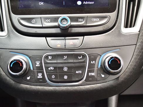 Used 2024 Chevrolet Malibu LT image 27