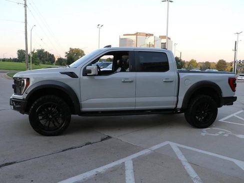 Used 2023 Ford F150 Raptor w/ Raptor Carbon Fiber Package AWD/4WD image 4