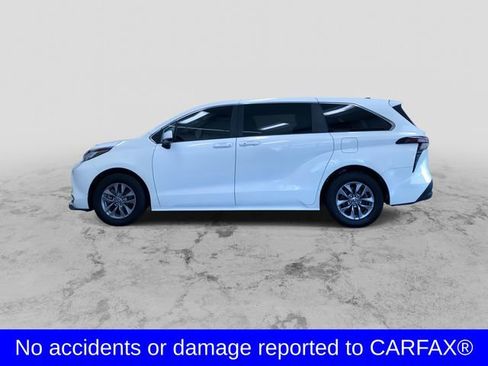 Certified 2023 Toyota Sienna LE image 6