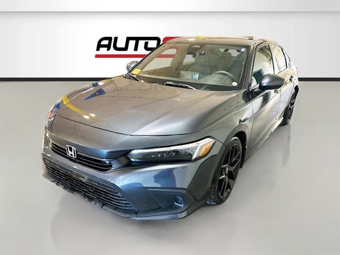 Used 2024 Honda Civic Sport image 3