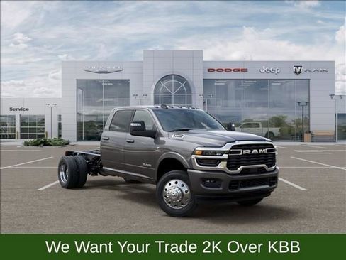 New 2026 RAM 5500 4x4 Crew Cab w/ Laramie Trim Package image 5