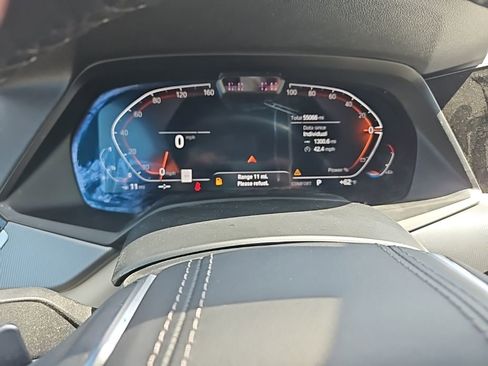 Used 2022 BMW X6 xDrive40i w/ Executive Package image 18