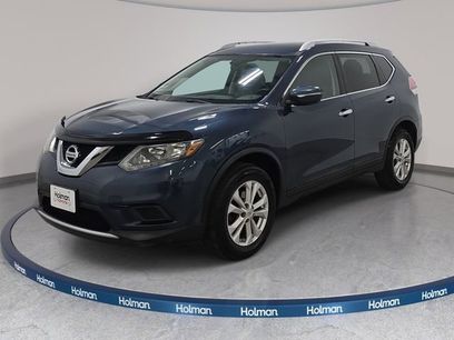 Used 2015 Nissan Rogue SV