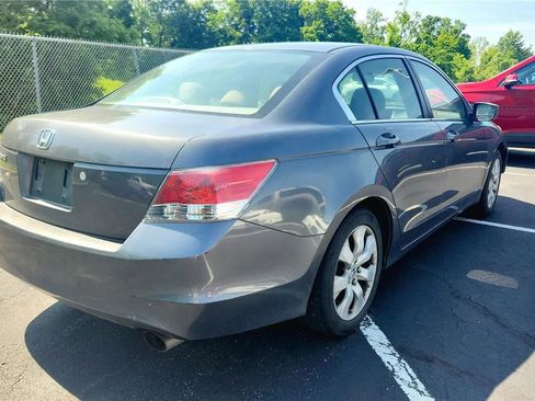 Used 2009 Honda Accord EX image 2