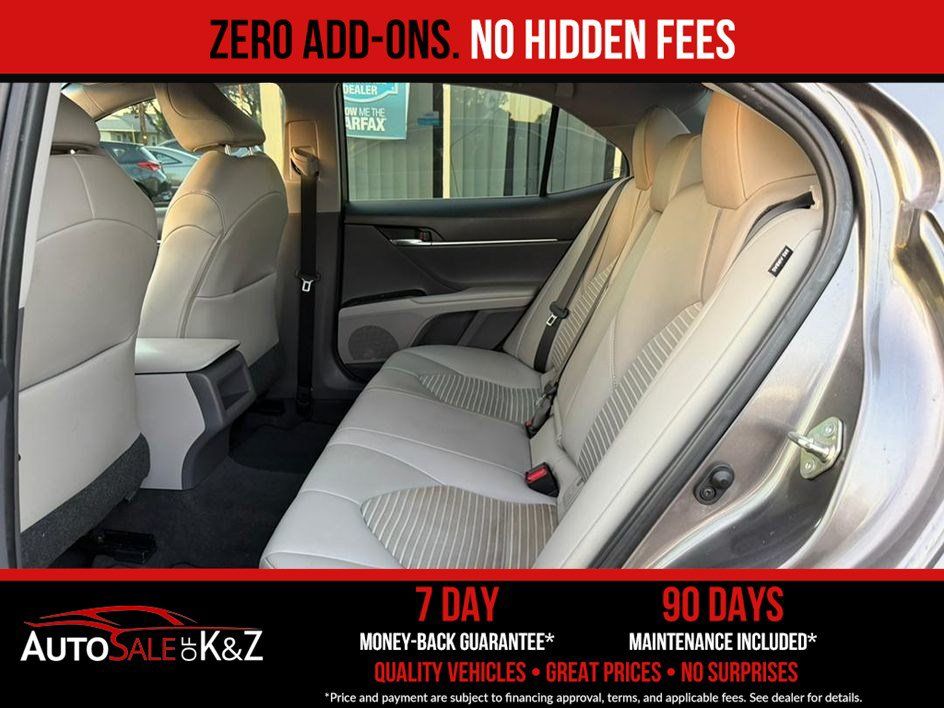 Used 2020 Toyota Camry SE FWD image 21
