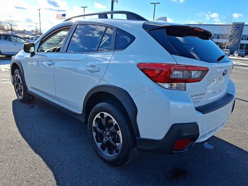 Certified 2023 Subaru Crosstrek 2.0i Premium image 5