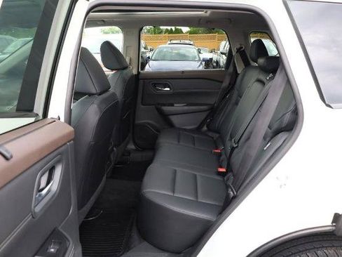 Used 2023 Nissan Rogue SV w/ SV Premium B Package AWD/4WD image 22