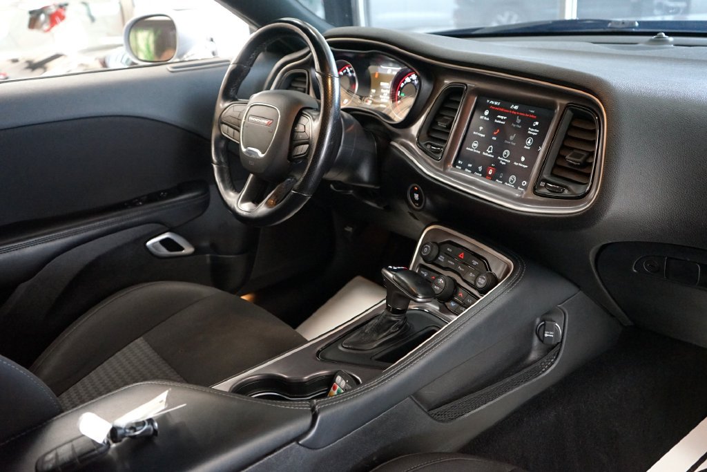Used 2022 Dodge Challenger R/T Scat Pack RWD image 13