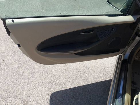 Used 2004 BMW 645Ci Convertible image 16
