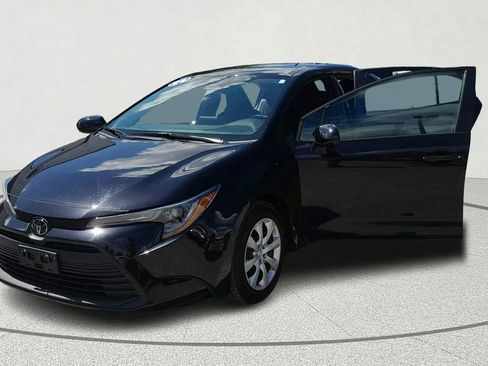 Used 2024 Toyota Corolla LE FWD image 10