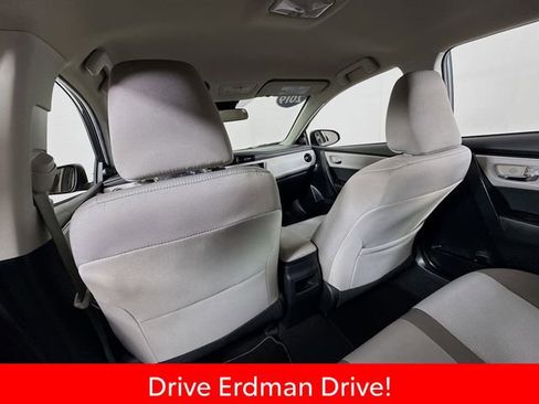 Certified 2019 Toyota Corolla LE FWD image 10