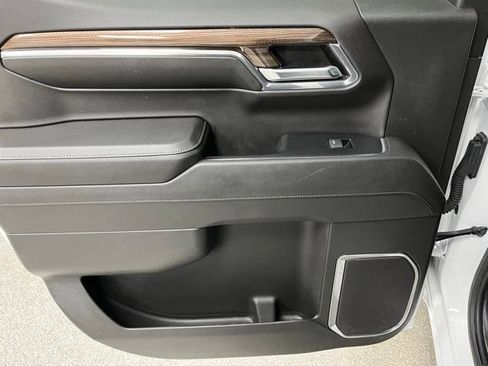 Used 2024 Chevrolet Silverado 1500 RST w/ Convenience Package II AWD/4WD image 84