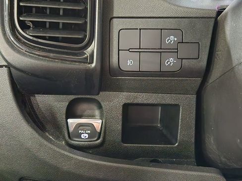 Used 2024 RAM ProMaster 2500 w/ Convenience Group FWD image 43