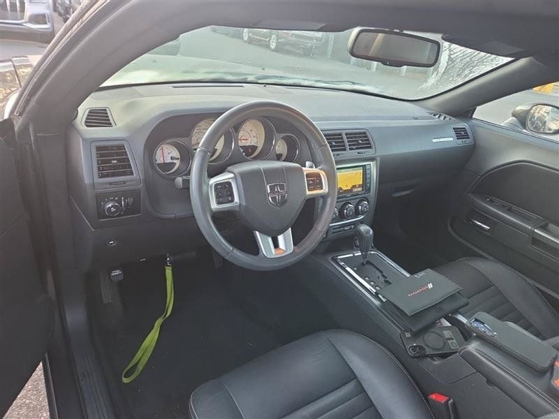Used 2013 Dodge Challenger R/T Plus RWD image 7