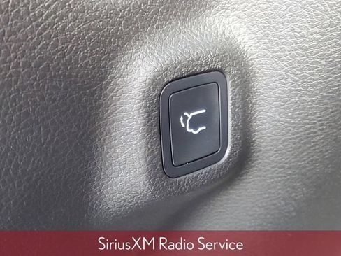 Used 2023 Jeep Compass Limited w/ Elite Group AWD/4WD image 11