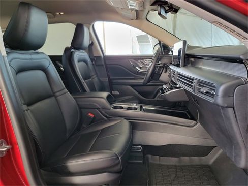 Certified 2024 Lincoln Corsair Premiere w/ Equipment Group 101A image 24