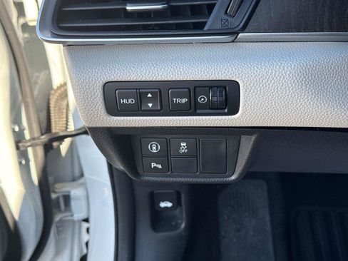 Used 2022 Honda Accord Touring image 30