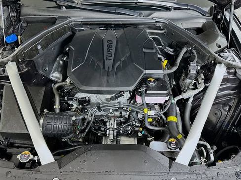 Certified 2026 Genesis G70 2.5T Prestige RWD image 31