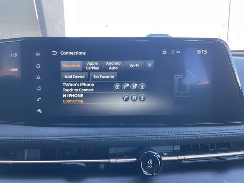 Used 2024 Nissan Ariya FWD image 39