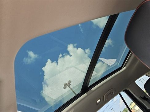 New 2026 Volkswagen Atlas Peak Edition image 21