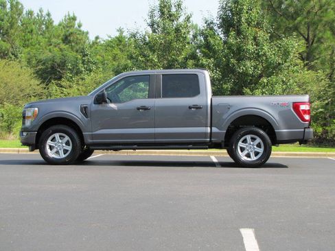 Used 2021 Ford F150 XL w/ STX Appearance Package AWD/4WD image 5