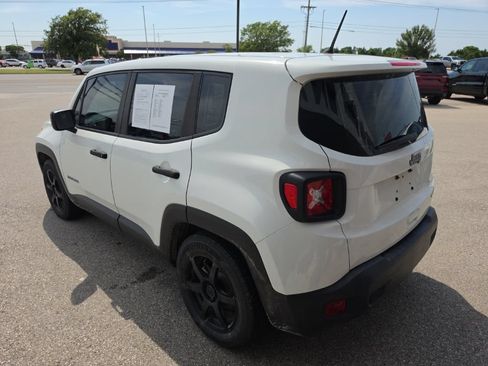 Used 2020 Jeep Renegade Sport FWD image 5