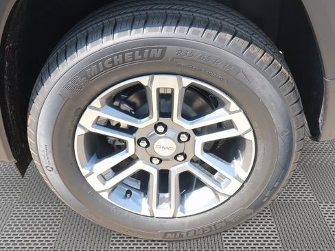 New 2026 GMC Terrain Elevation w/ LPO, Floor Liner Package image 18