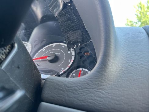 Used 2005 Jeep Liberty Sport AWD/4WD image 9