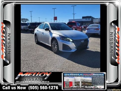 Used 2025 Nissan Altima 2.5 SV image 4