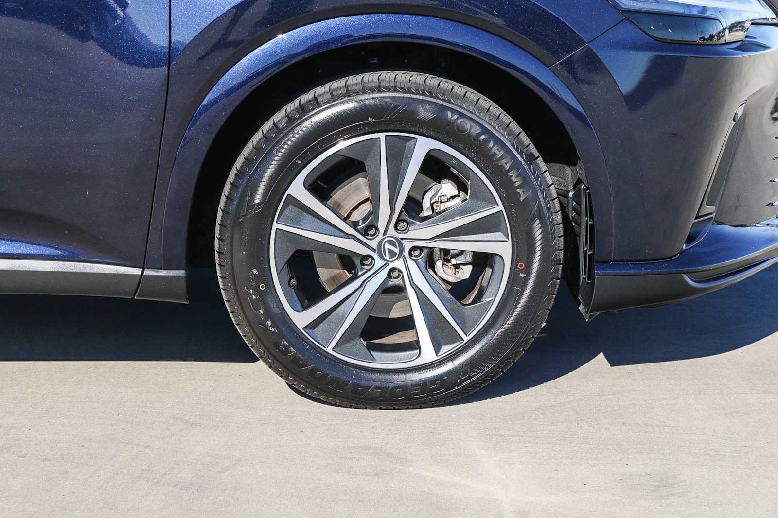 Certified 2024 Lexus RX 350 Premium w/ Convenience Package FWD image 9