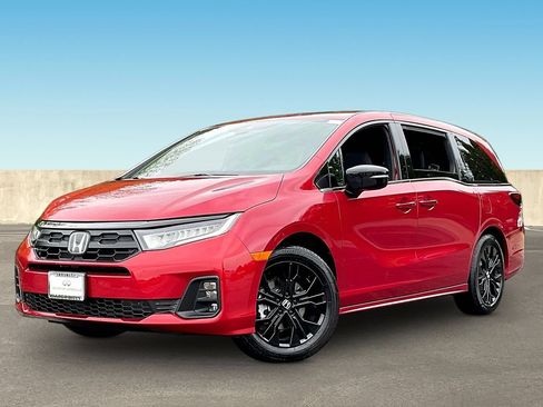 Used 2026 Honda Odyssey Sport-L image 3