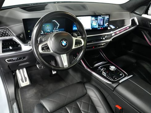 Used 2023 BMW X7 xDrive40i w/ Executive Package AWD/4WD image 17
