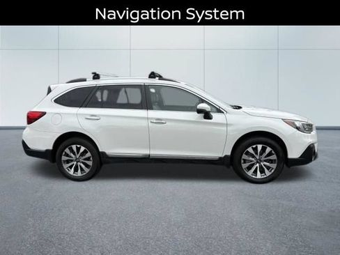 Used 2019 Subaru Outback 2.5i Touring w/ Popular Package #3A AWD/4WD image 2