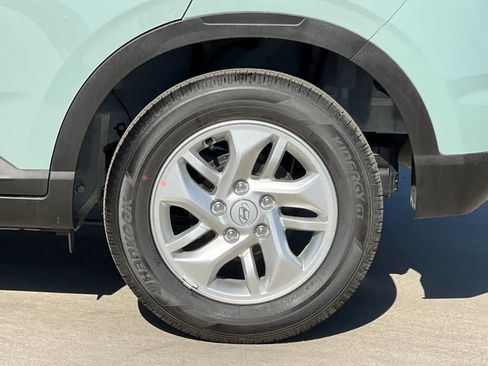New 2026 Hyundai Venue SE FWD image 24