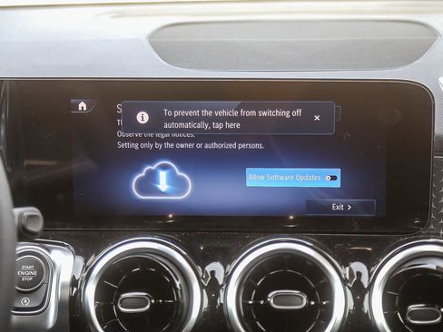 New 2026 Mercedes-Benz GLB 250 4MATIC image 12
