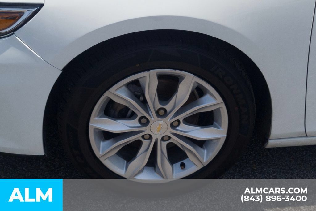 Used 2024 Chevrolet Malibu LT FWD image 12