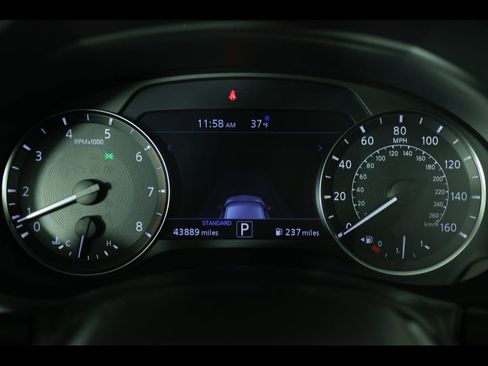 Used 2021 INFINITI QX50 Luxe image 25